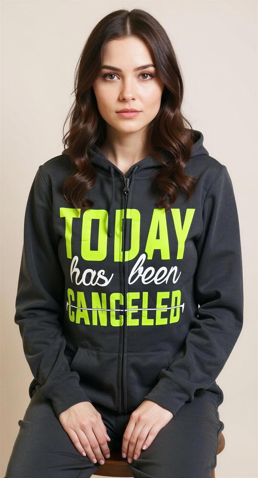 sueter negro de cierre abierto para mujer