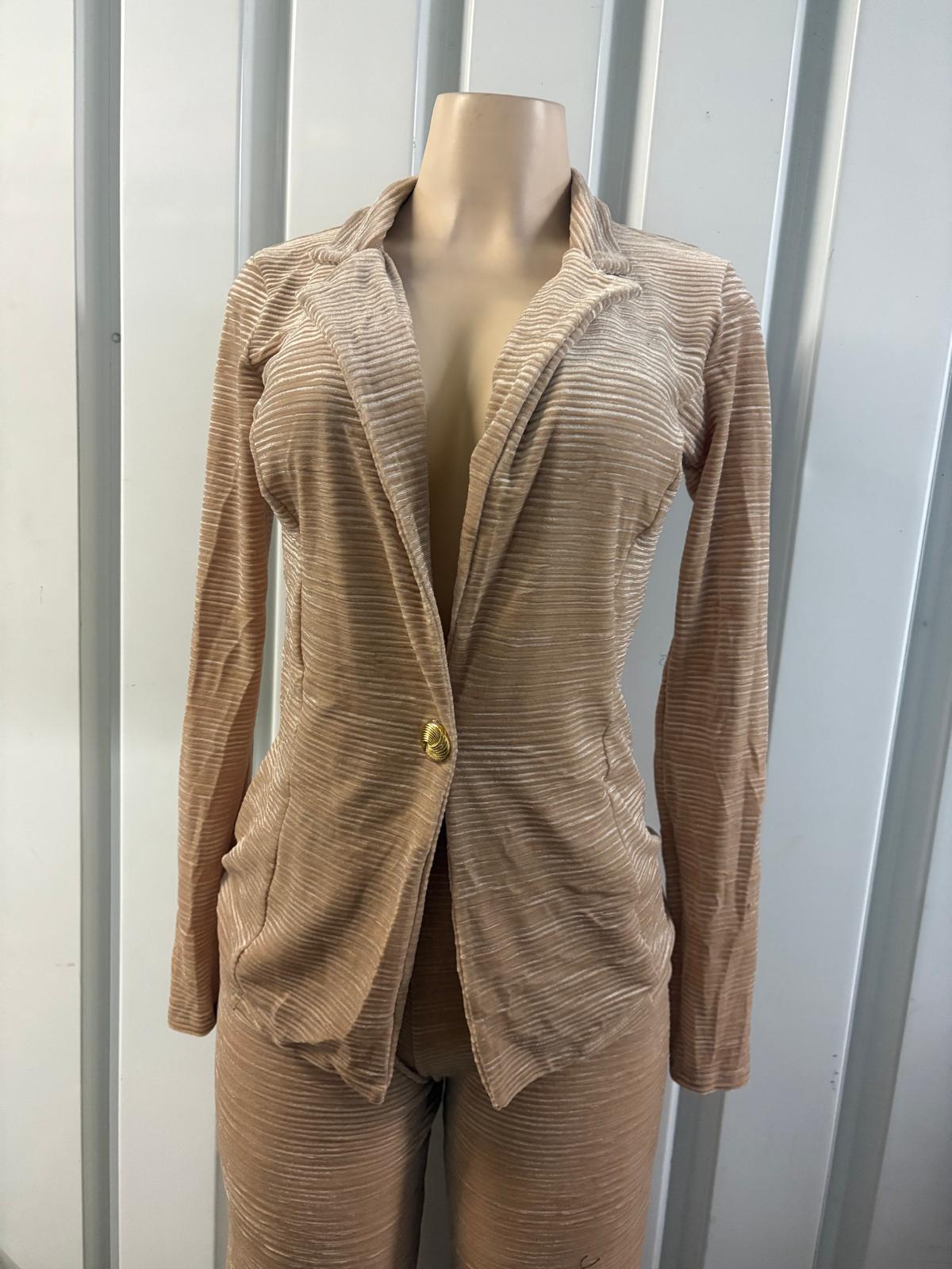 conjunto elegante para mujer