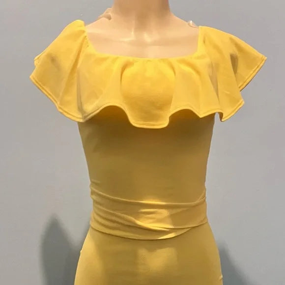 Beautiful yellow dress