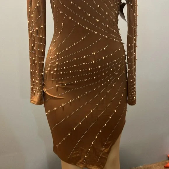 Beautiful dress haunter monter