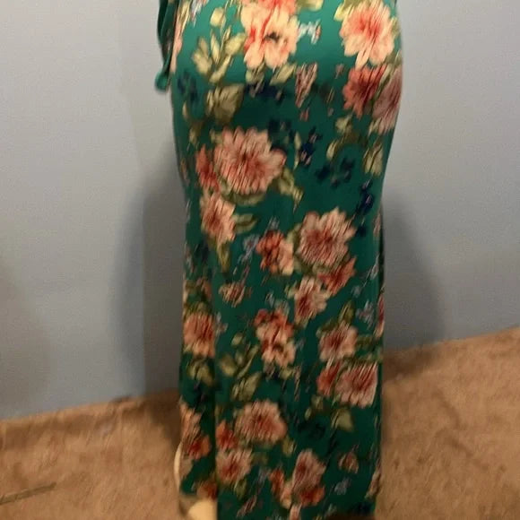 Va va voom long dress for party