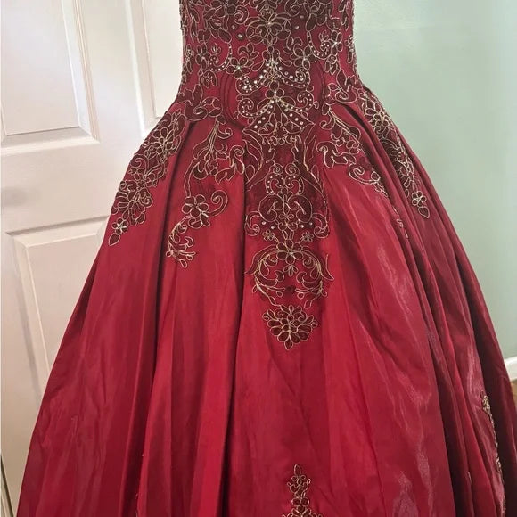 May Queen quinceañera dress in Red
