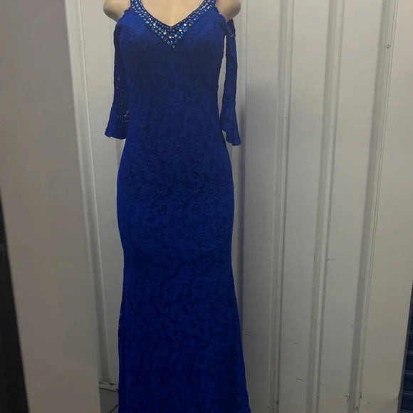 Elegant Blue Lace Cold Shoulder Dress