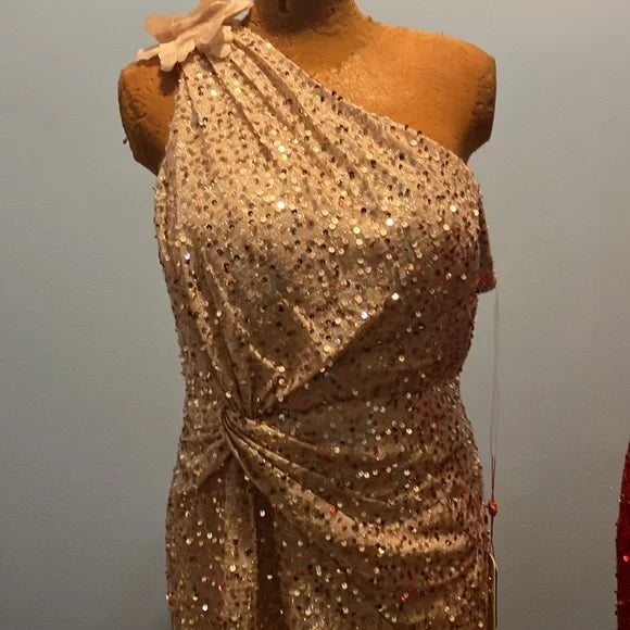 Elegant Gold Long Sleeve Women's Dress