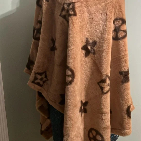 Brown Faux Fur Poncho with Star Pattern