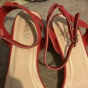 Bella Marie Jean Women's Strappy Open Toe Block Heel Sandals