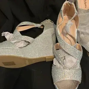 Bella Marie Santo Women's Rhinestone Wedge Sandal Silver Slingback