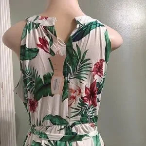 Tropical Print Sleeveless Maxi Dress